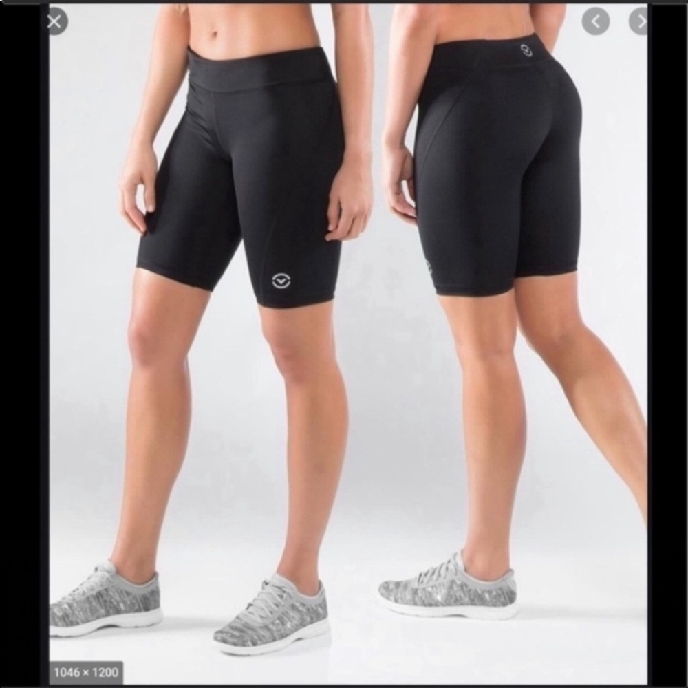 Virus ECO29 Stay Cool Tech Short in Black Size XS